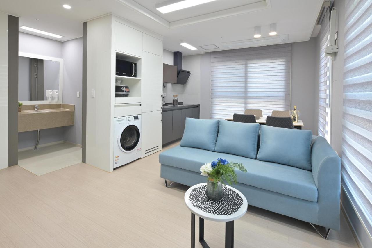 Bayone Park Apartment Yeosu Exterior photo