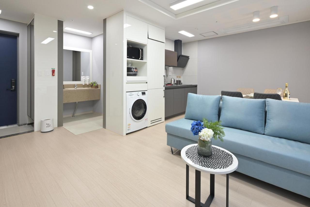 Bayone Park Apartment Yeosu Exterior photo
