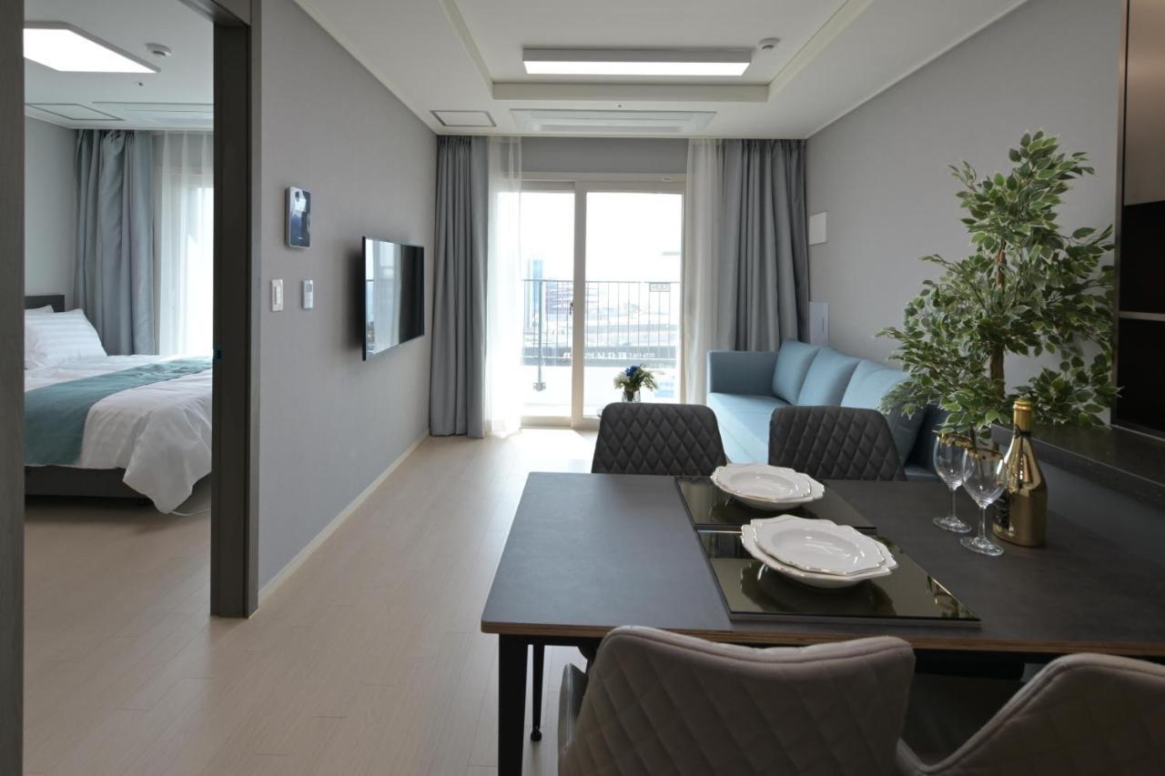Bayone Park Apartment Yeosu Exterior photo